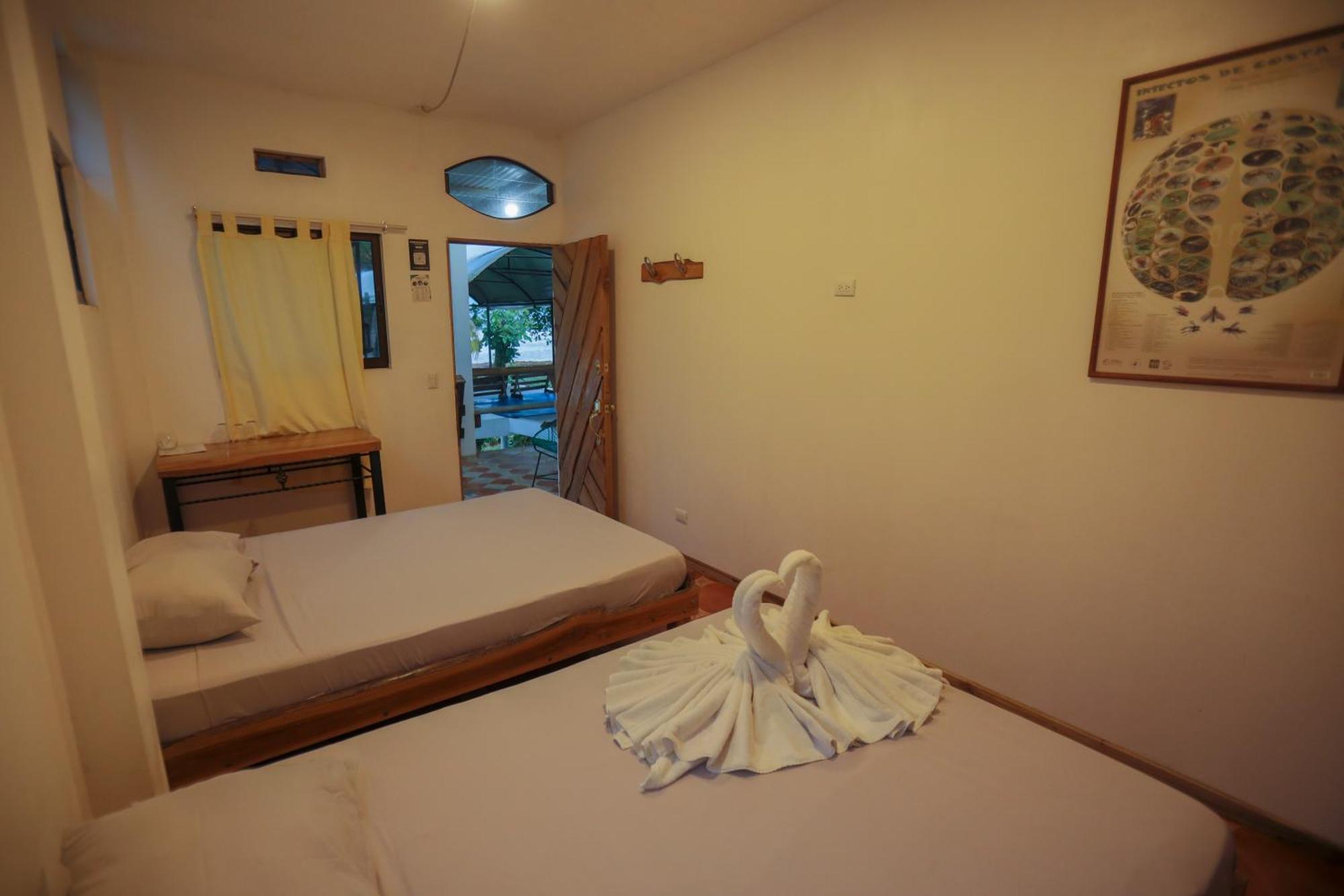 Hotel Pura Natura Beachfront Тортугеро Экстерьер фото